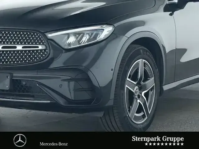Gebraucht Mercedes GLC220 AMG 197 PS (144 kW) 2025 Lack obsidianschwarz SUV