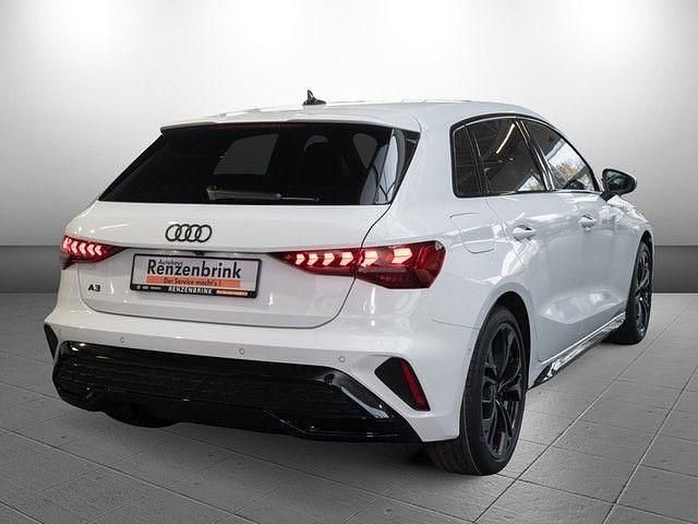 Gebraucht Audi A3 S-Line 150 PS (110 kW) 2025 Grün Limousine