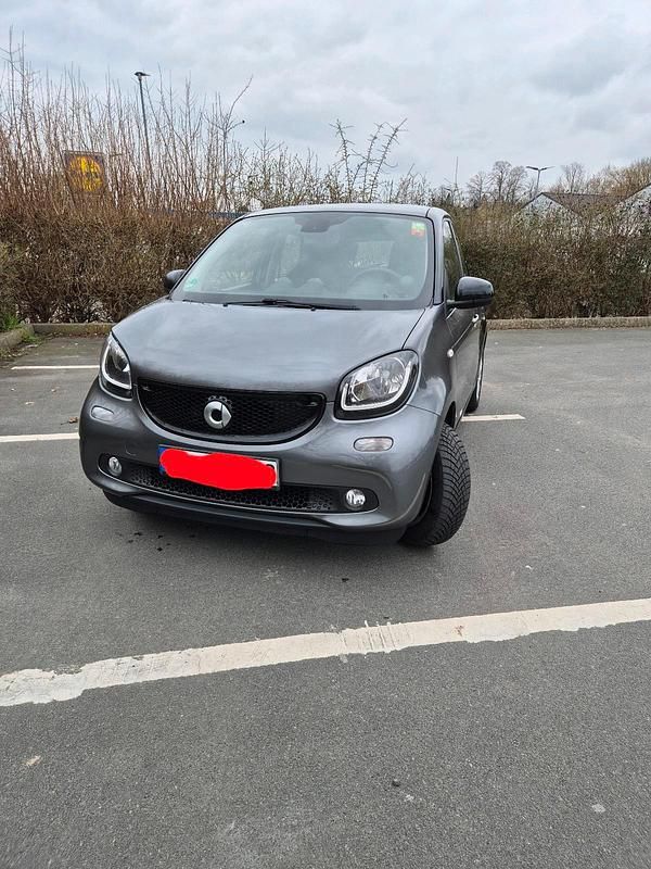 Gebraucht Smart ForFour Passion 90 PS (66 kW) 2016 Schwarz Kleinwagen
