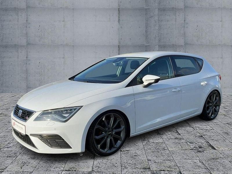 Gebraucht Seat Leon FR 150 PS (110 kW) 2020 "nevada" weiss Limousine