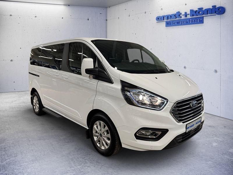 Gebraucht Ford Tourneo Titanium 170 PS (125 kW) 2024 Weiß Van / Kleinbus