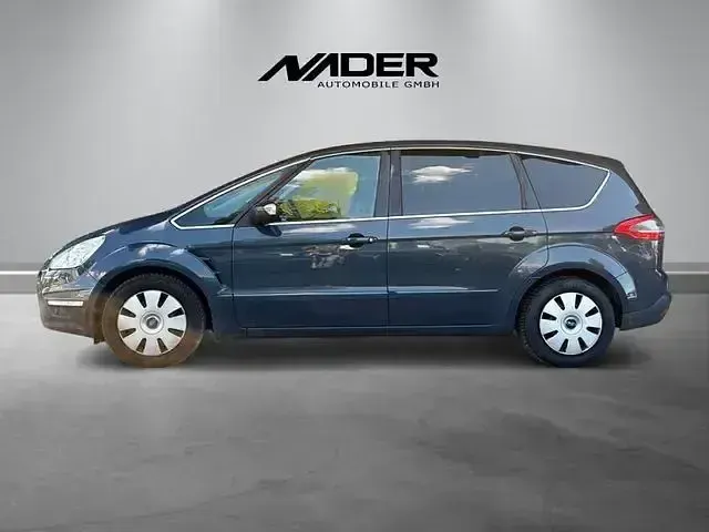 Gebraucht Ford S-MAX Business Edition 140 PS (102 kW) 2012 Grau Van / Kleinbus