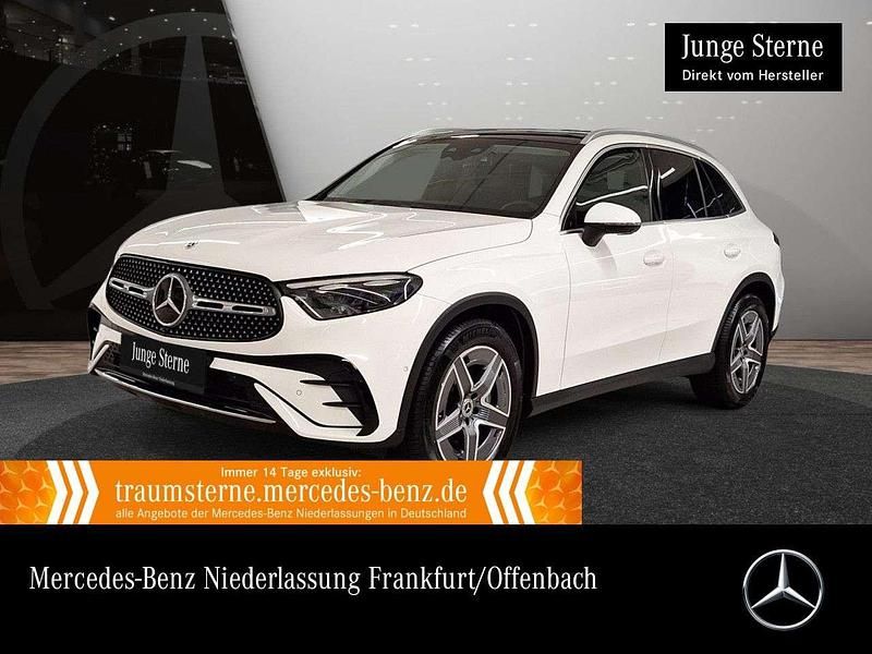 Weiß Gebraucht 2025 Mercedes GLC200 AMG SUV | 55.990 € (Fairer Preis) - Bild 1/3