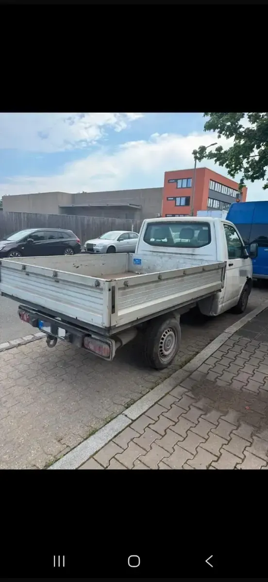 Gebraucht VW T5 102 PS (75 kW) 2009 Weiß Van
