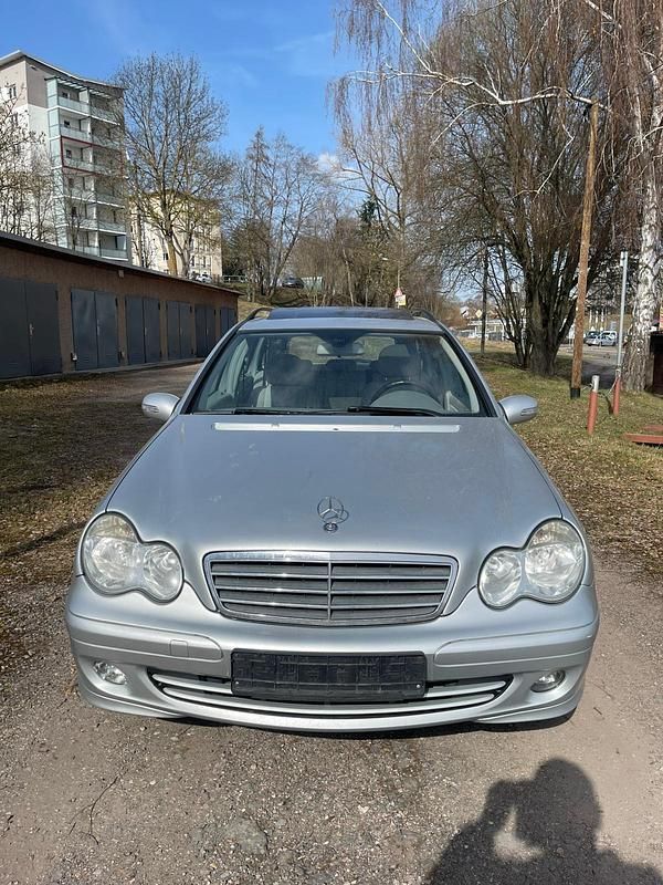 Gebraucht Mercedes C200 163 PS (119 kW) 2006 Silber Kombi