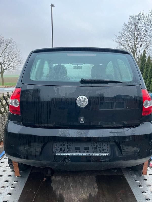 Schwarz Gebraucht 2006 VW Fox Kleinwagen | 700 € (Superpreis) - Bild 1/4