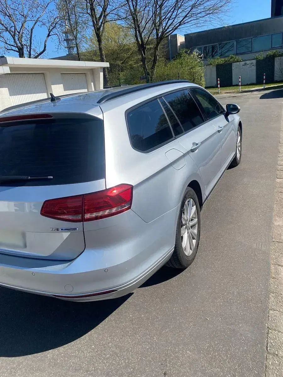Gebraucht VW Passat Comfortline 125 PS (91 kW) 2015 Grau Kombi