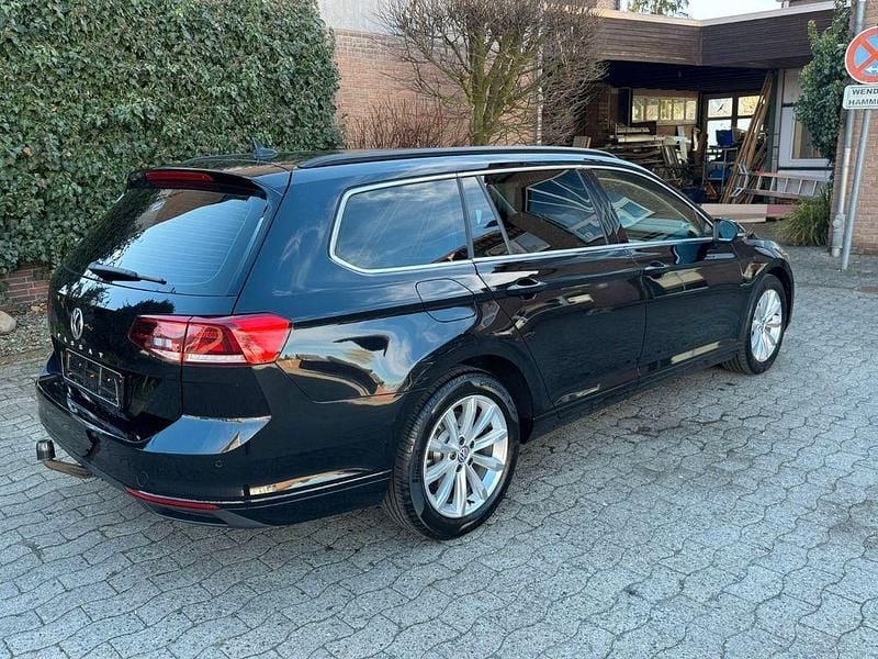 Gebraucht VW Passat Business 150 PS (110 kW) 2019 Schwarz Kombi