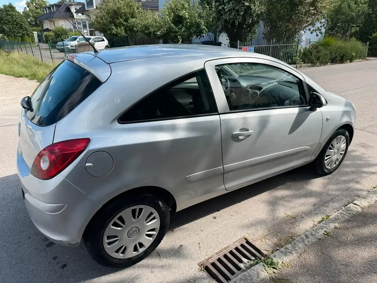 Gebraucht Opel Corsa 60 PS (44 kW) 2007 Grau Kleinwagen