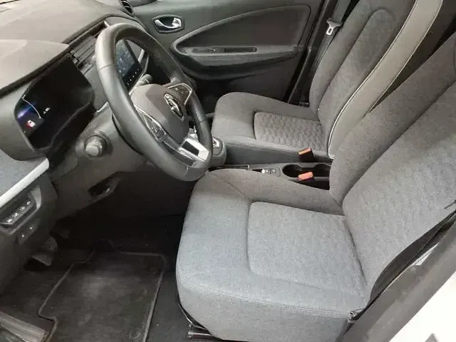 Gebraucht Renault Zoe Evolution 100 kW (136 PS) 2023 Arktisweiß Kleinwagen