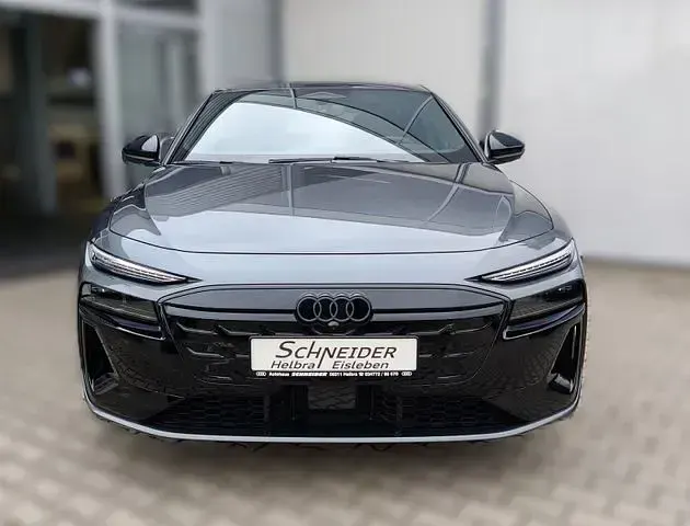 Neu Audi A6 e-tron S-Line 314 kW (428 PS) 2026 Grau Kombi