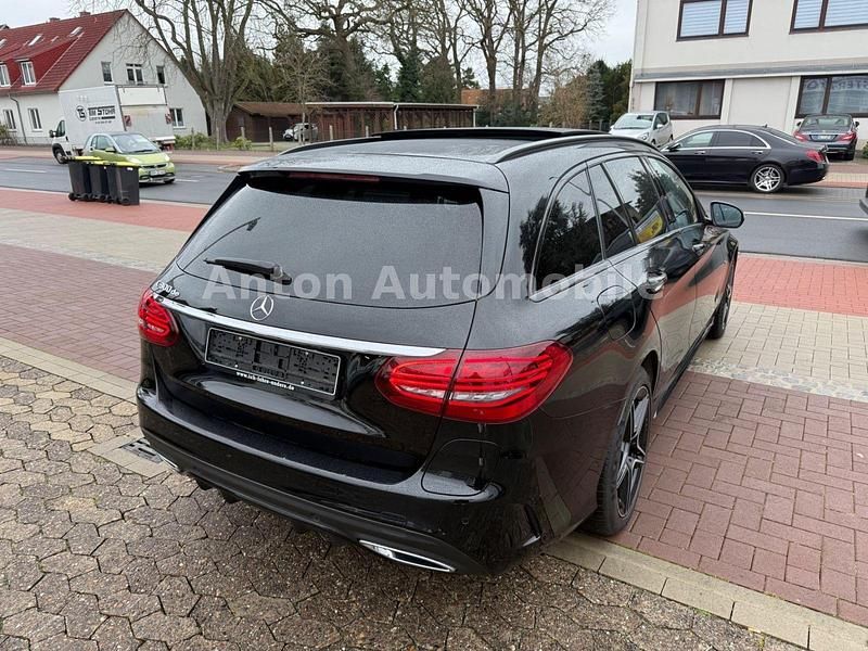 Gebraucht Mercedes C300e AMG 194 PS (142 kW) 2019 Schwarz Kombi