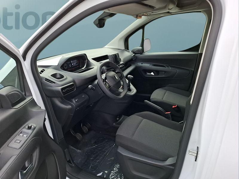 Neu Peugeot Partner 131 PS (96 kW) 2025 Weiß Van / Kleinbus