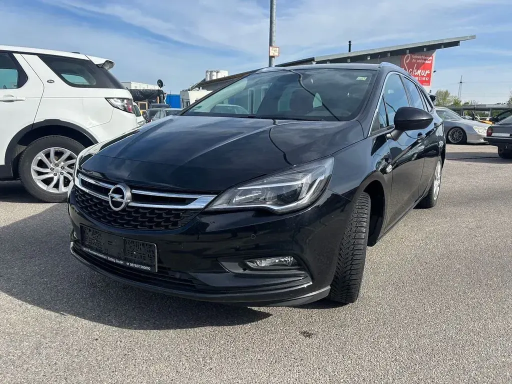 Second-hand Opel Astra Active 110 CP (80 kW) 2017 Negru Break