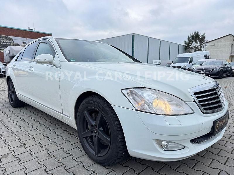 Weiß Gebraucht 2009 Mercedes S320 Limousine | 7.990 € (Fairer Preis) - Bild 1/4