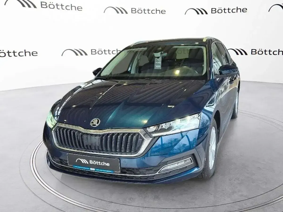 Gebraucht Skoda Octavia Style 150 PS (110 kW) 2022 Lavablau metallic Kombi