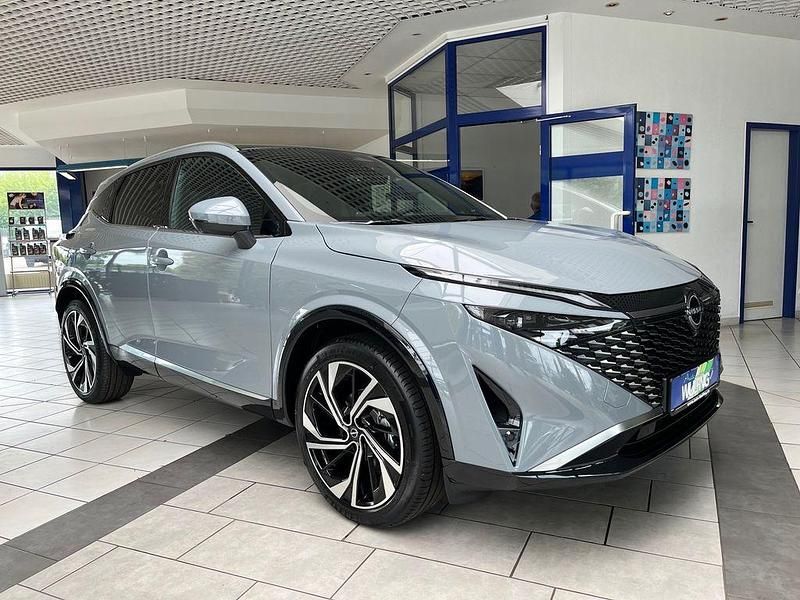 Ceramicgrey Neu 2026 Nissan Qashqai Premium Edition SUV | 33.980 € (Fairer Preis) - Bild 1/4