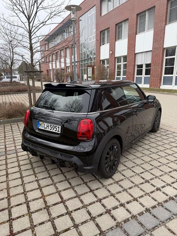 Gebraucht Mini John Cooper Works 136 PS (100 kW) 2021 Schwarz Kleinwagen