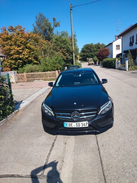 Gebraucht Mercedes C220 AMG line 170 PS (125 kW) 2014 Schwarz Limousine