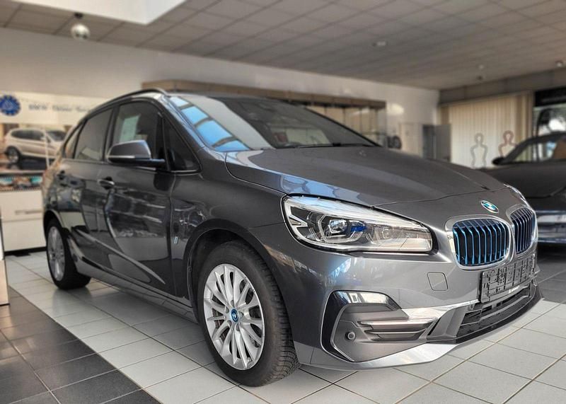 Gebraucht BMW 225 Luxury Line 136 PS (100 kW) 2019 Grau Kombi