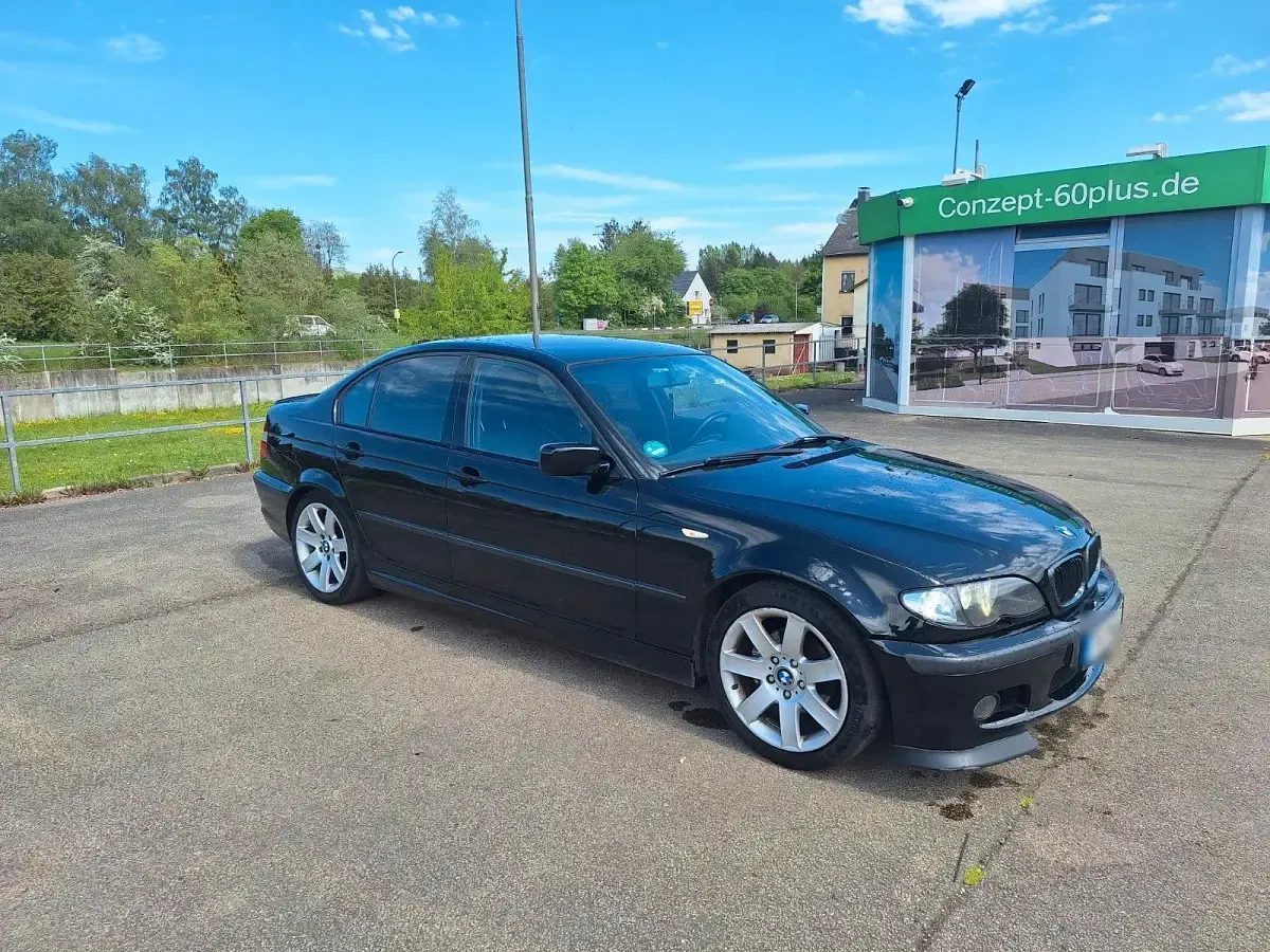 Gebraucht BMW 320 M Sport 170 PS (125 kW) 2002 Schwarz Limousine