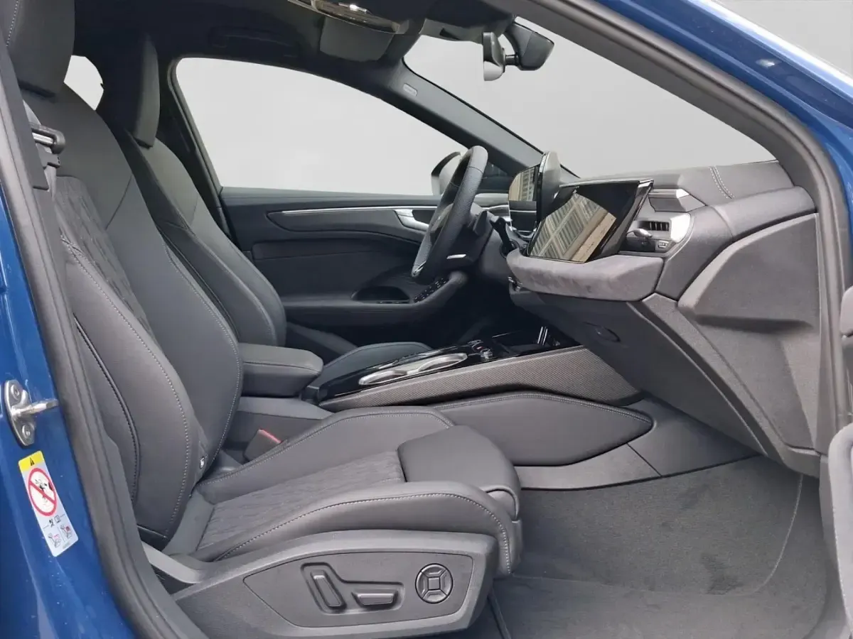 Neu Audi A6 Ambiente 299 PS (219 kW) 2026 Ascariblau metallic Limousine