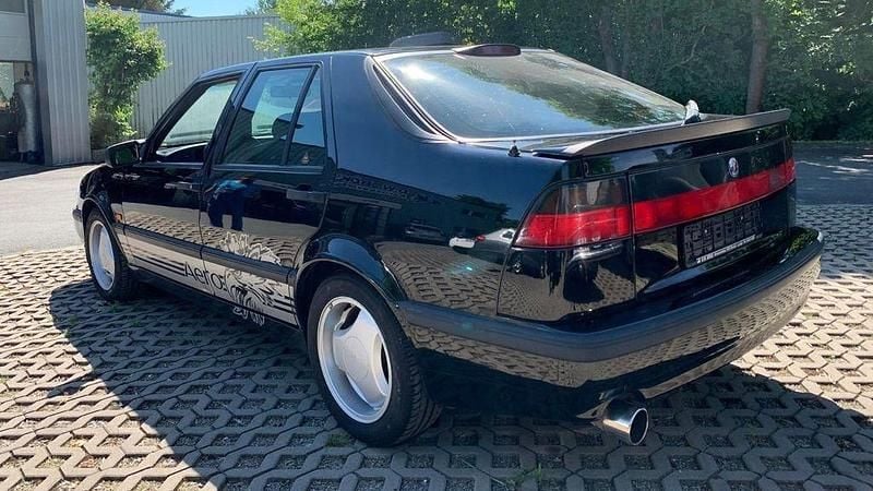 Schwarz Gebraucht 1995 Saab 9000 Aero Limousine | 6.400 € - Bild 1/4