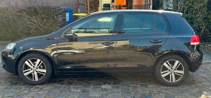 Gebraucht VW Golf VII Match 86 PS (63 kW) 2012 Schwarz Limousine