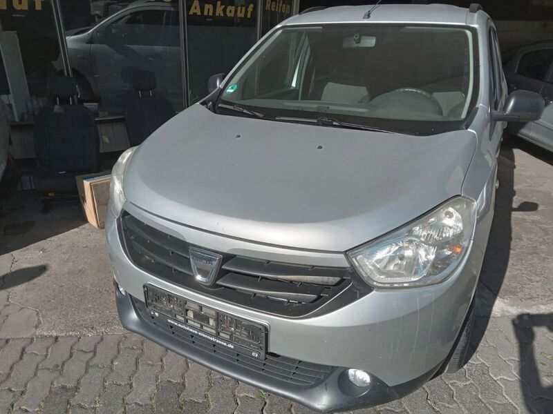 Grau Gebraucht 2013 Dacia Lodgy Ambiance Van / Kleinbus | 3.299 € (Superpreis) - Bild 1/4