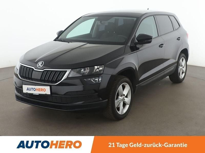 Schwarz Gebraucht 2019 Skoda Karoq Active SUV | 18.370 € (Guter Preis) - Bild 1/3