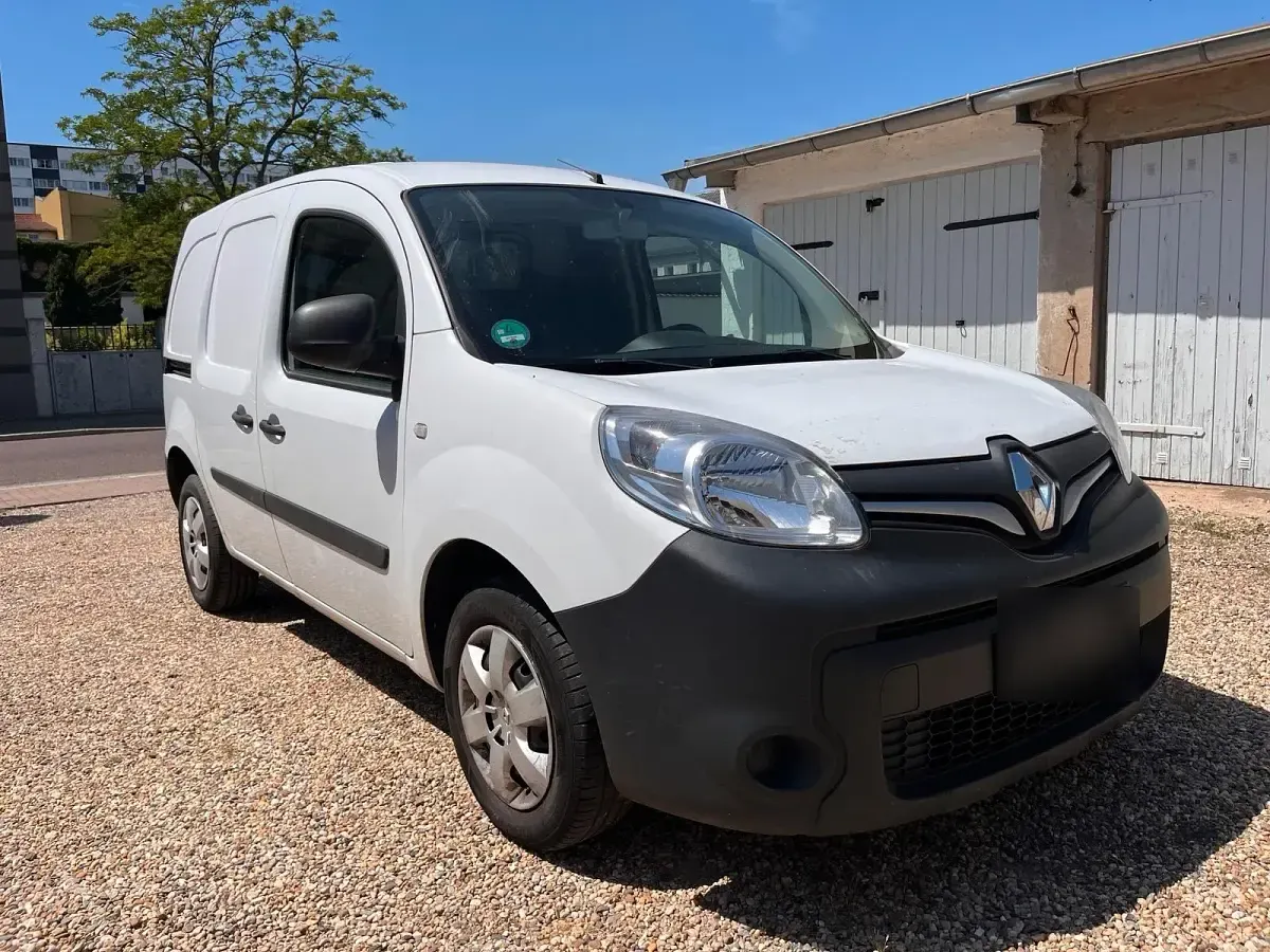 Gebraucht Renault Kangoo 95 PS (69 kW) 2020 Weiß Van / Kleinbus