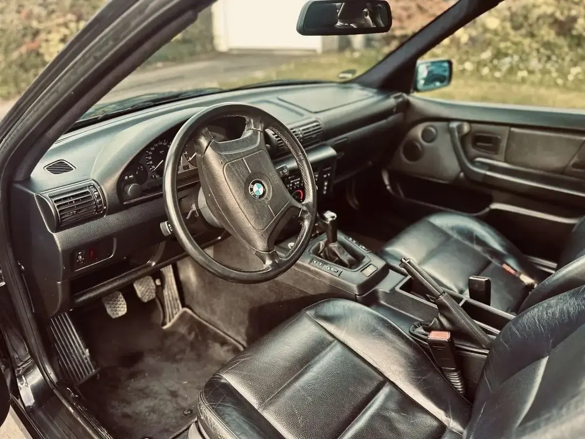 Gebraucht BMW 316 102 PS (75 kW) 1996 Schwarz Kleinwagen