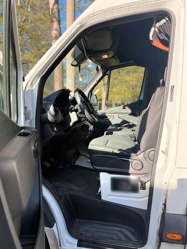 Gebraucht Mercedes Sprinter 163 PS (119 kW) 2019 Weiß Van