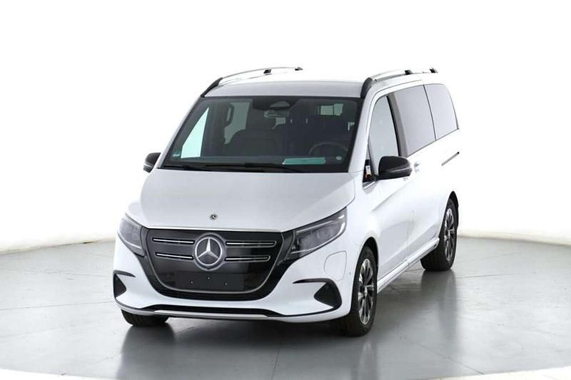Bergkristallweiß metallic Gebraucht 2025 Mercedes EQV300 Avantgarde Van / Kleinbus | 65.950 € - Bild 1/4