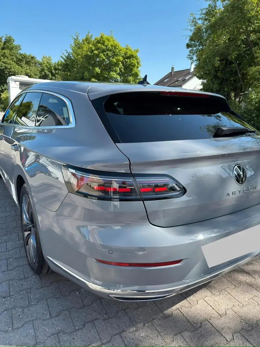 Gebraucht VW Arteon 218 PS (160 kW) 2022 Grau Kombi