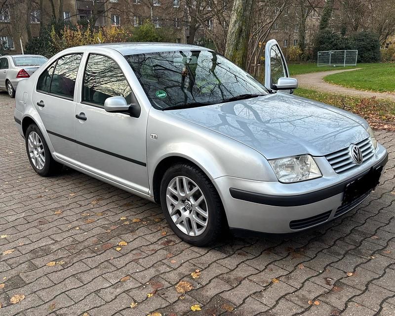 Usata VW Bora 2001 Grigio Berlina