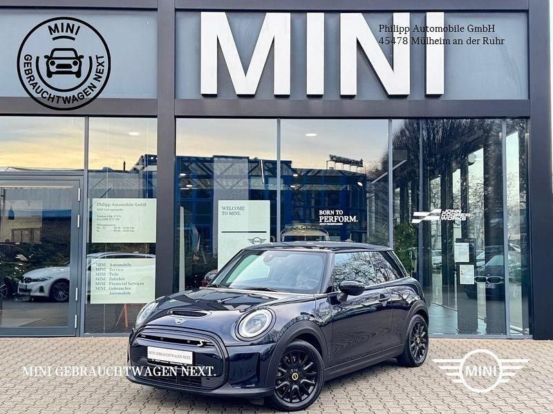 Mini yours enigmatic black Gebraucht 2022 Mini Cooper SE Kleinwagen | 16.880 € (Guter Preis) - Bild 1/4
