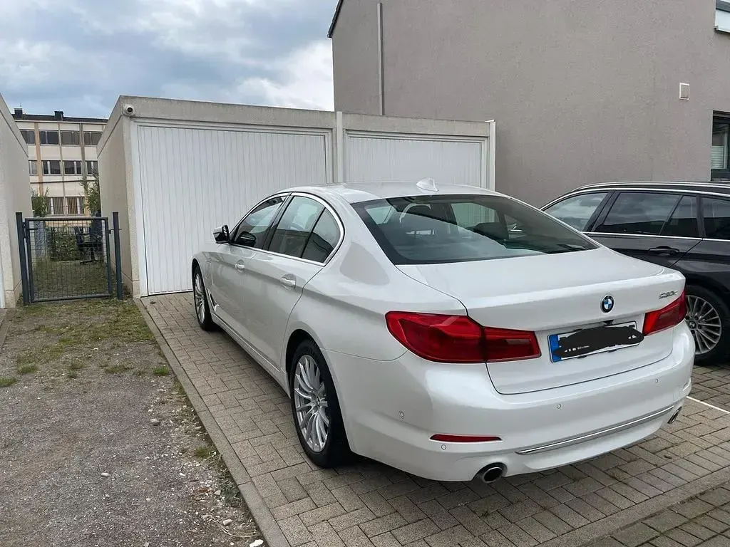 Gebraucht BMW 530e iPerformance 252 PS (185 kW) 2020 Weiß Limousine