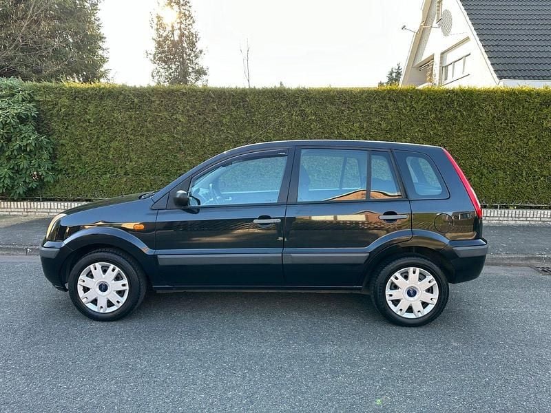 Schwarz Gebraucht 2007 Ford Fusion Fun X Kleinwagen | 1.850 € (Guter Preis) - Bild 1/4