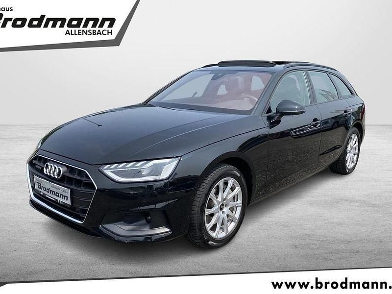 Schwarz Gebraucht 2021 Audi A4 Ambiente Kombi | 31.850 € (Etwas zu teuer) - Bild 1/4