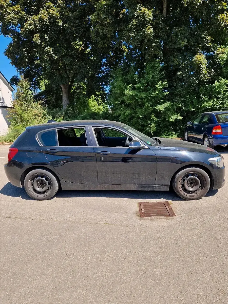 Gebraucht BMW 116 136 PS (100 kW) 2013 Schwarz Kleinwagen