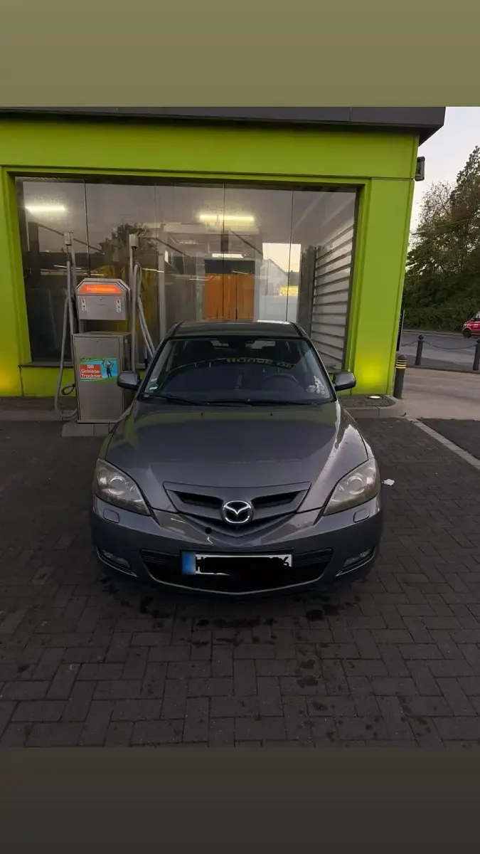 Usata Mazda 3 105 CV (77 kW) 2008 Argento Utilitaria