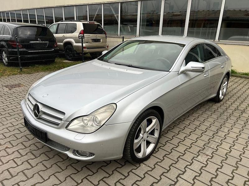 Silber Gebraucht 2010 Mercedes CLS350 Limousine | 6.999 € (Superpreis) - Bild 1/4