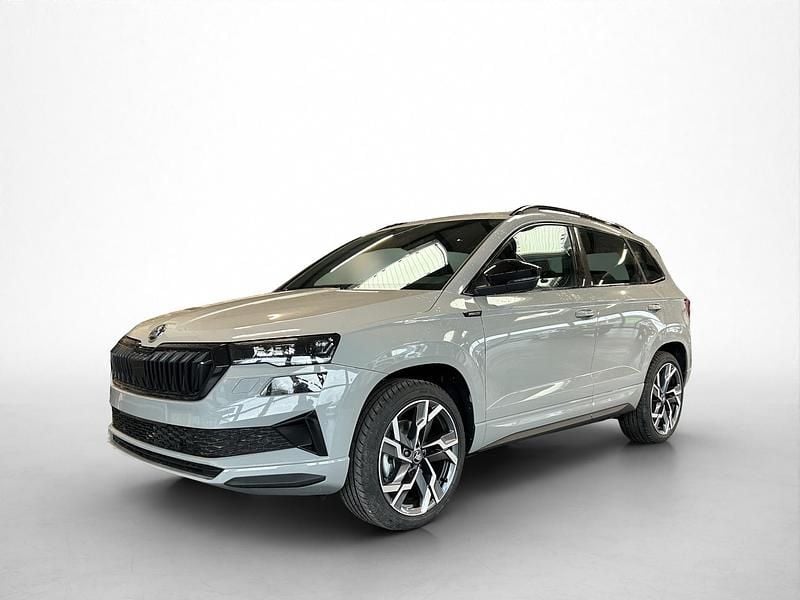 Neu Skoda Karoq SportLine 190 PS (139 kW) 2025 Steelgrey (3m3m) SUV