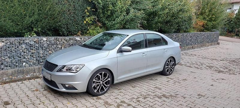 Silber Gebraucht 2016 Seat Toledo Style Limousine | 12.999 € (Fairer Preis) - Bild 1/4