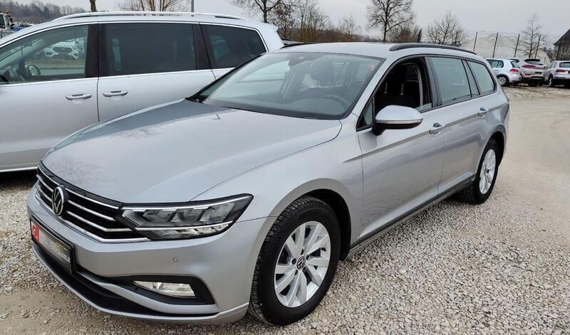 Silber Gebraucht 2020 VW Passat Conceptline Kombi | 12.200 € (Fairer Preis) - Bild 1/4