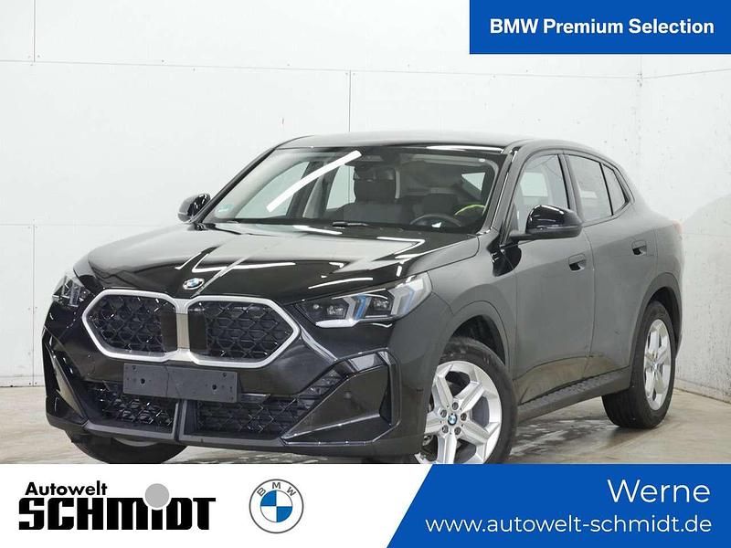 Gebraucht BMW X2 163 PS (119 kW) 2025 Black sapphire metallic SUV