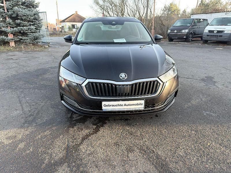 Gebraucht Skoda Octavia First Edition 150 PS (110 kW) 2020 Schwarz Kombi