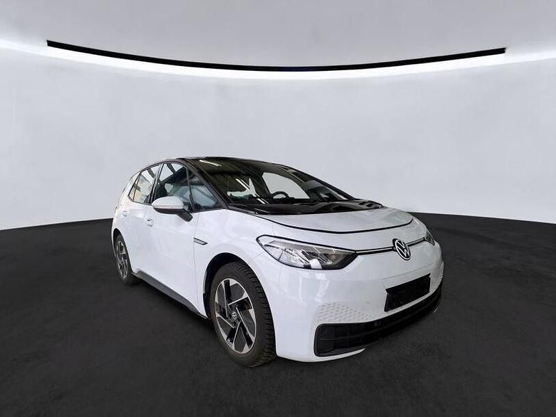 Gebraucht VW ID.3 Pure 110 kW (150 PS) 2021 Weiß Kleinwagen
