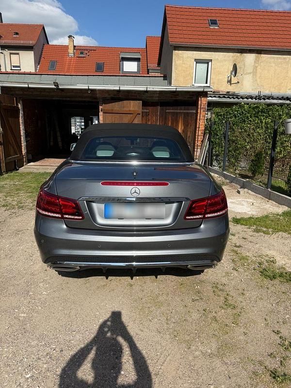 Gebraucht Mercedes E320 349 PS (256 kW) 2016 Grau Cabrio